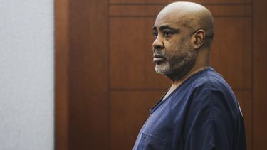 Duane Keffe D Davis, quien está acusado de orquestar el asesinato del astro del hip hop Tupac Shakur en 1996, en una audiencia en la corte en el Centro de Justicia Regional en Las Vegas, el martes 9 de enero de 2024. (Rachel Aston/Las Vegas Review-Journal vía AP, Pool)