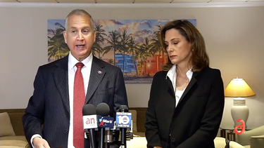 congresistas mario mario diaz-balart y maria elvira salazar presentan proyecto de ley para reactivar programa de reunificacion familiar