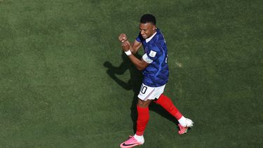 Kylian Mbappé (10) celebra tras anotar un gol para Francia en el partido contra Senegal por el Grupo I del Mundial, el martes 16 de junio de 2026. (AP Foto/Pamela Smith)