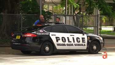 americateve | Policia Hialeah.png
