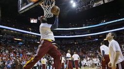 el heat le gano a los cavaliers en el regreso de lebron a miami