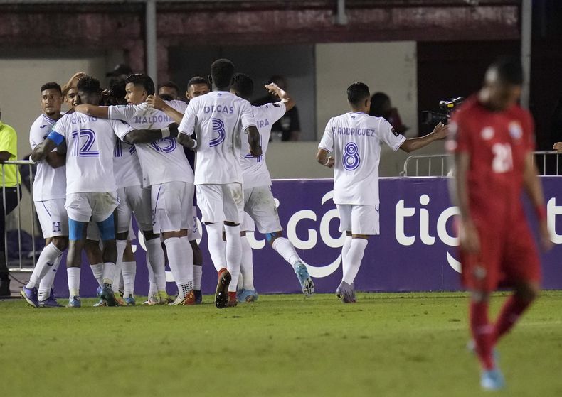 DEP-FUT MUNDIAL PANAMÁ-HONDURAS