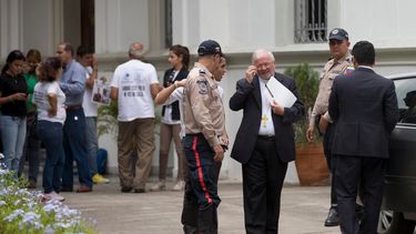 Opositores toman Nunciatura para pedir mediación del papa