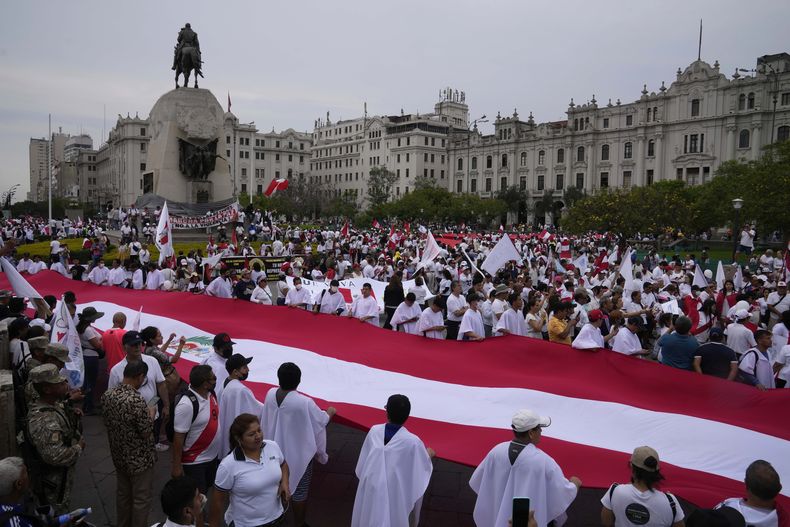 AMS-GEN PERÚ-MARCHAS POR LA PAZ
