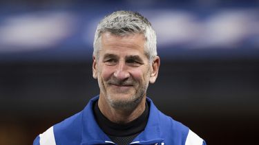 Panthers nombran a Frank Reich como entrenador