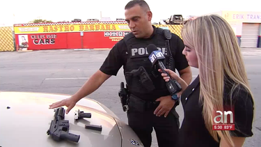 america noticias patrullo las calles con unidad especial de policia de hialeah
