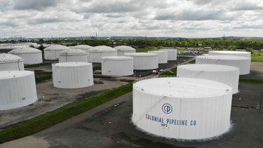 la duena del oleoducto atacado por hackers en eeuu confirma que pago rescate