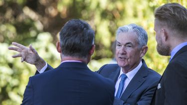 Una recesión profunda en EEUU es improbable, asegura Powell