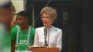 ex primera dama nancy reagan sera enterrada junto a su esposo ronald reagan