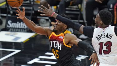 Jazz doblega a Heat e hila 7ma victoria