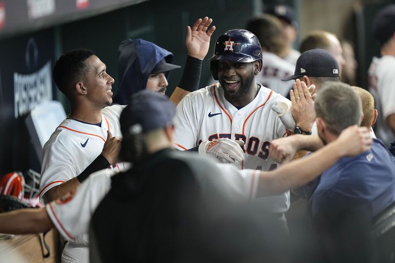 Astros abren playoffs con triunfo sobre Medias Blancas