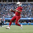 Murray anota 3 touchdowns y Cardinals derrotan a Panthers