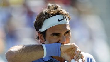 americateve | Foto de archivo del 15 de marzo de 2014 en la que aparece el tenista suizo Roger Federer durante el torneo de Indian Wells. (AP Foto/Mark J. Terrill, File)