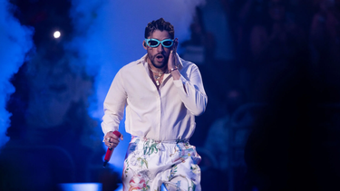 bad bunny lanza otra descarga contra luma: esta vez en su concierto en washington dc