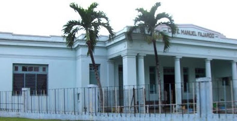 Otro lugar de particular relevancia es el Hospital Psiquiátrico de Mazorra, también en La Habana, donde se torturaba a los disidentes arrestados aplicándoles descargas eléctricas cerebrales.