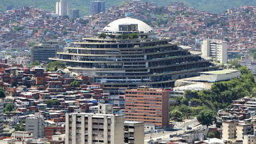 hay 111 presos politicos militares en venezuela: muchos fueron torturados y otros no tienen juicios en marcha