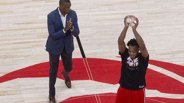 Scottie Barnes de los Raptors es el Novato del Año en la NBA