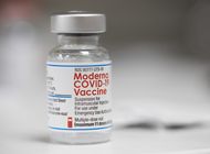 eeuu comprara vacuna de moderna contra omicron