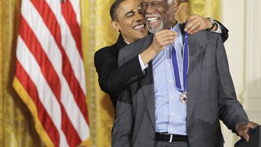 nba retira numero 6 de bill russell, algo inedito en la liga