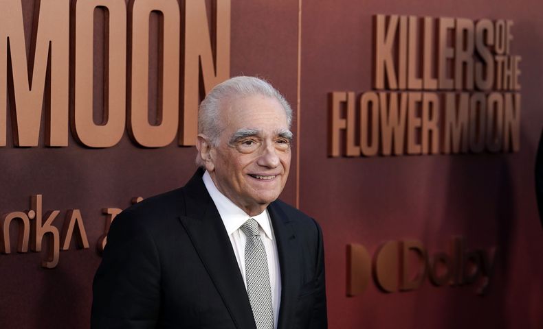 Martin Scorsese, director y coguionista de Killers of the Flower Moon pora en el estreno en Los Ángeles de la película el 16 de octubre de 2023, en el Teatro Dolby. (Foto AP/Chris Pizzello)