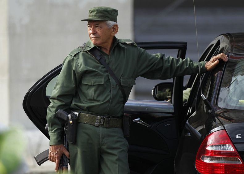 Teniente Coronel Nolan Garcia Morel cuba minint.jpg