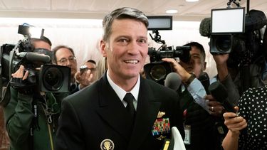 Casa Blanca no comenta sobre destino de médico de Trump