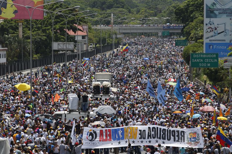 AMS-GEN_VENEZUELA-CRISIS_POLITICA-1.jpg