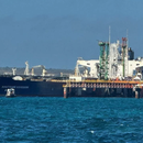 Rusia prepara segundo envío de petróleo a Cuba mientras EEUU decide entrada caso por caso Rusia prepara segundo envío de petróleo a Cuba mientras EEUU decide entrada caso por caso