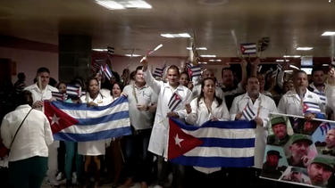 eeuu respaldo al gobierno interino de bolivia por expulsar a  funcionarios cubanos