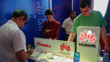 regimen cubano seguira apostando por huawei pese a sanciones de eeuu