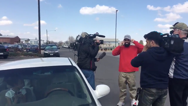[video] un cubano detenido en eeuu se salva de la deportacion