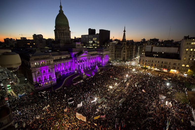 AMS-GEN_ARGENTINA-MUJERES_VIOLENCIA-3.jpg