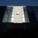 Senadores piden investigar seguridad de Twitter