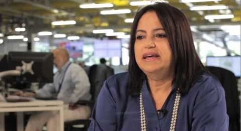 Mariadela Linares, periodista chavista, se baja del autobus de Maduro y renuncia a su espacio de opinión en el diario Ultimas Noticias por no entender qué es lo que está pasando en su país.