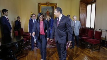 Venezuela pide a Trump reiniciar un proceso de diálogo
