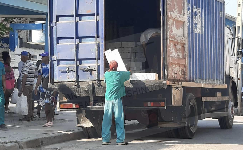 Camion Cuba.png