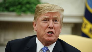 Trump quiere atraer a firmas de motocicletas a EEUU