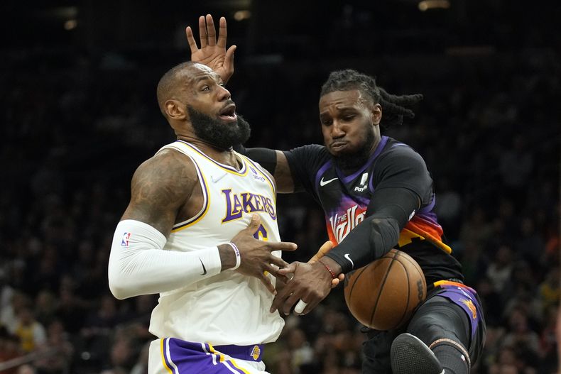 DEP-BAS LAKERS-SUNS