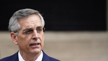 Quejas y amenazas en recta final de presidencia de Trump