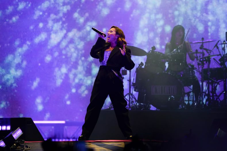 La cantante estadounidense Demi Lovato durante su concierto en el festival HERA HSBC en la Ciudad de México el sábado 24 de agosto de 2024. (Foto AP/Aurea Del Rosario)