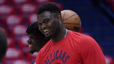 Pelicans enfrentan decisión millonaria con Zion Williamson
