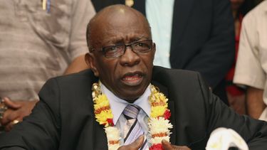 jack warner, ex vicepresidente de fifa, abandona carcel
