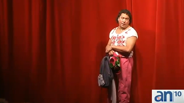 americateve | Después de su gran éxito en Miami, la obra ?Un balsero en París? ahora regresa con su segunda parte, ?El balsero en Italia?, una comedia que asegura la diversión para todos.