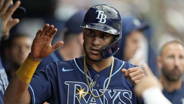 Siri y Peralta llevan a Rays a la victoria 3-2 ante Azulejos
