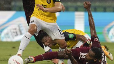 Ecuador naufraga en Caracas al caer 2-1 ante Venezuela