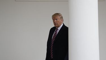 Trump dice que juicio político es una vergüenza para EEUU