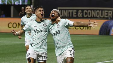 Atlanta United ficha a los mexicanos Purata y Gudiño
