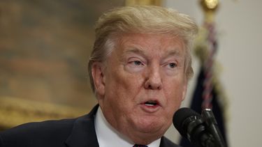 Trump firma proclamación del Día de Pearl Harbor