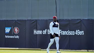 Fuente AP: Samuel y 49ers cerca de extensión de contrato