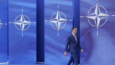 España insta a la OTAN a vigilar su flanco sur